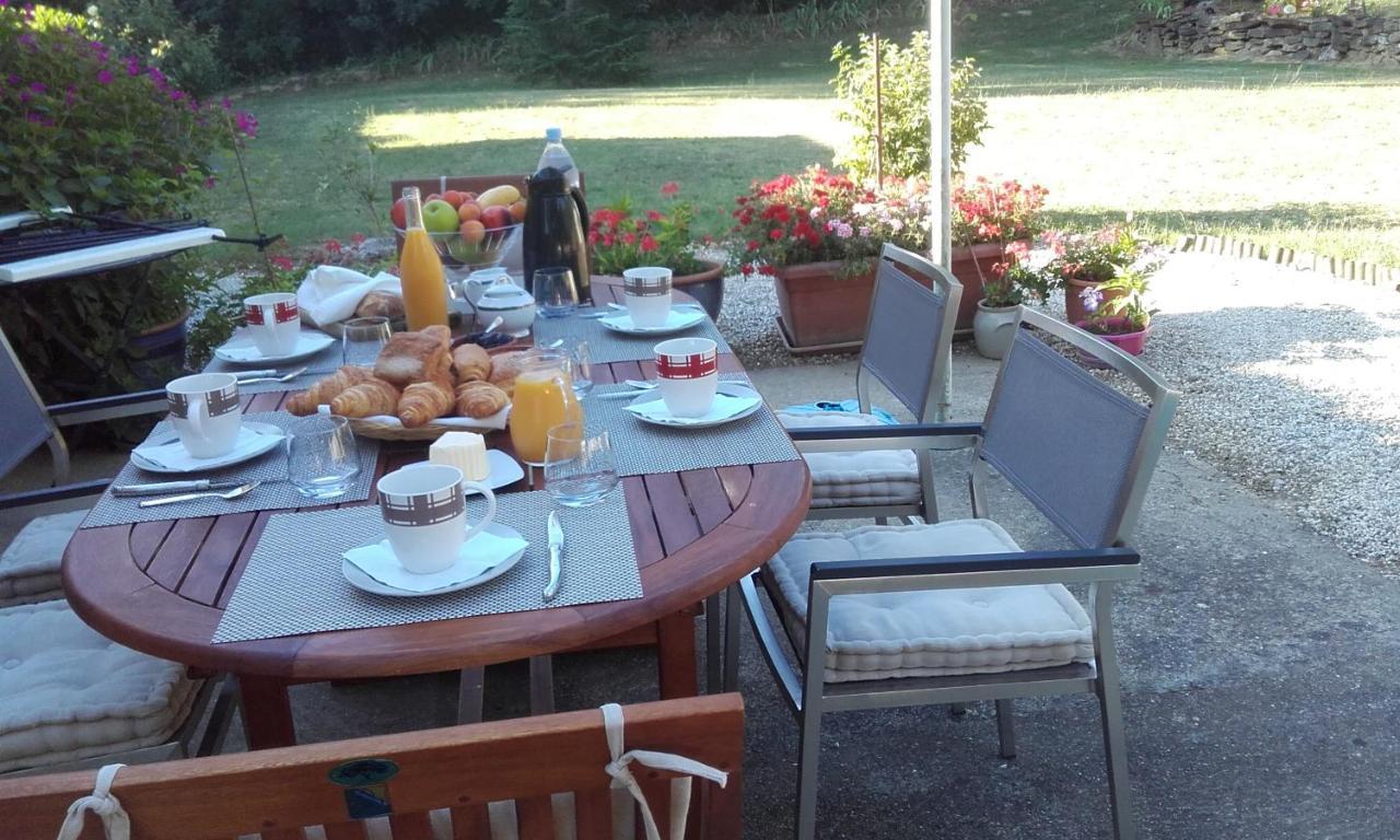 Chez Yvette , C'Est Chouette!! Bed & Breakfast Carcassonne Exterior photo